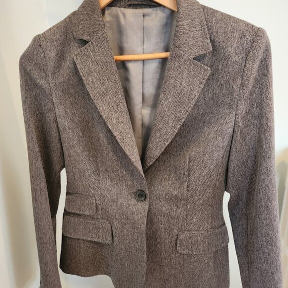 Blazer - Picture 1 of 3